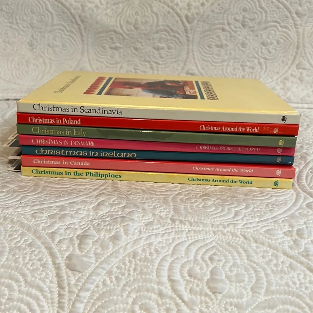 Christmas Around the World World Book,‎ set of 7